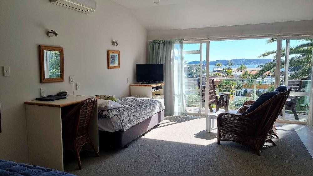 Asure Admirals View Motel Paihia Eksteriør billede