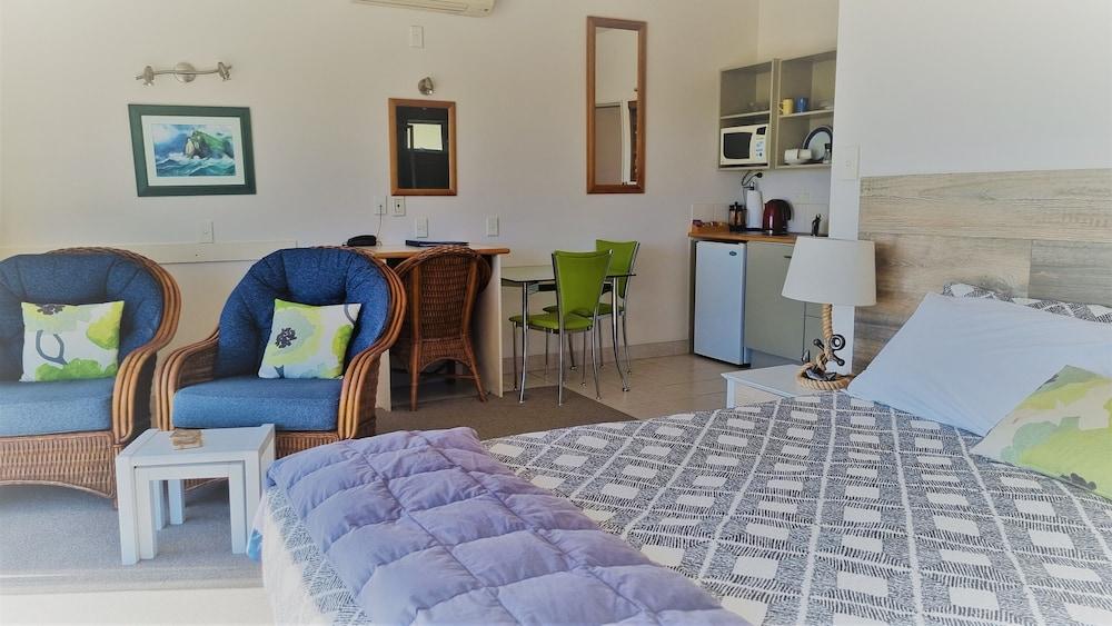 Asure Admirals View Motel Paihia Eksteriør billede