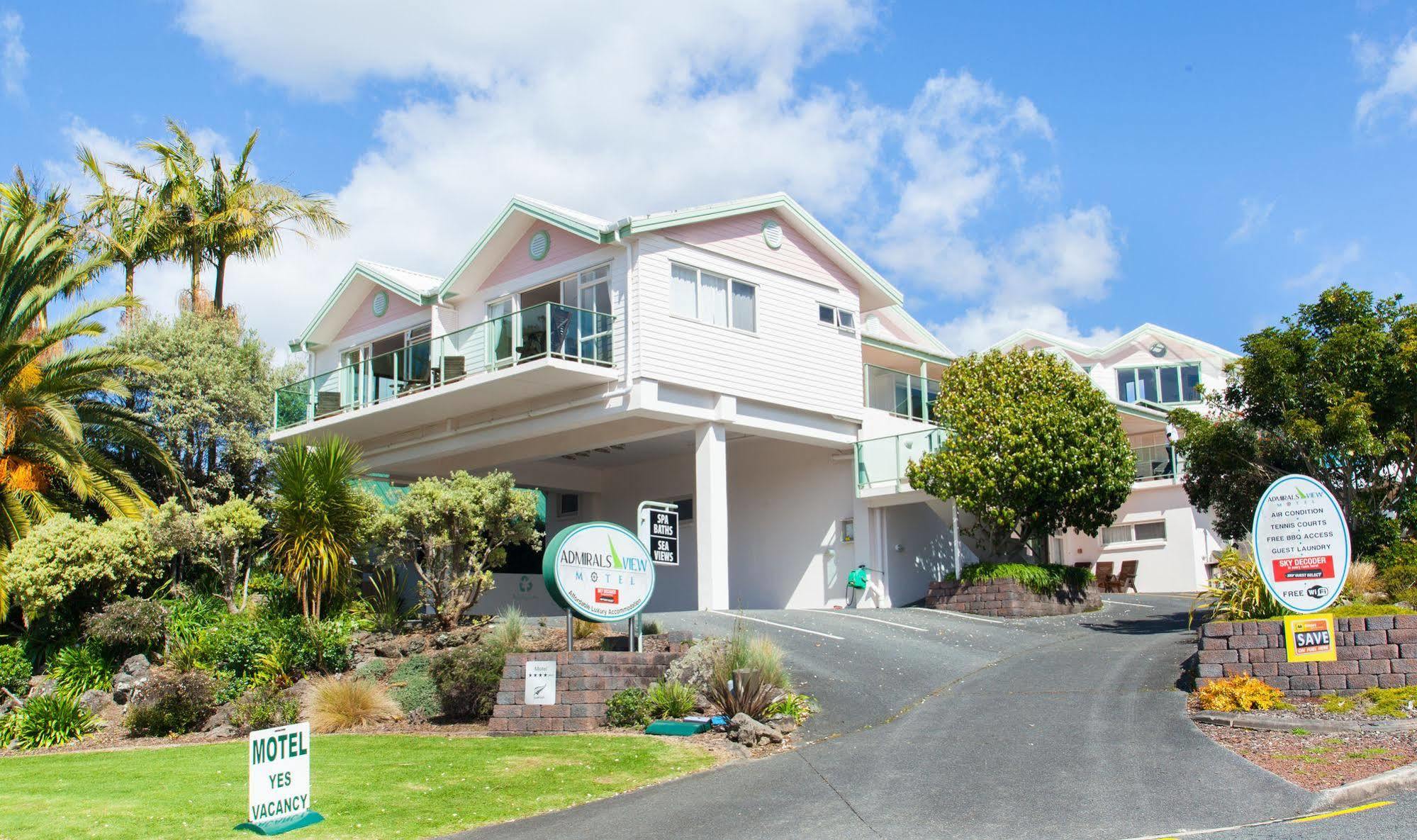 Asure Admirals View Motel Paihia Eksteriør billede